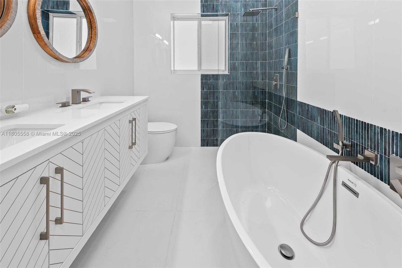 Small Image of 1025 WASHINGTON ST, Hollywood Number 29