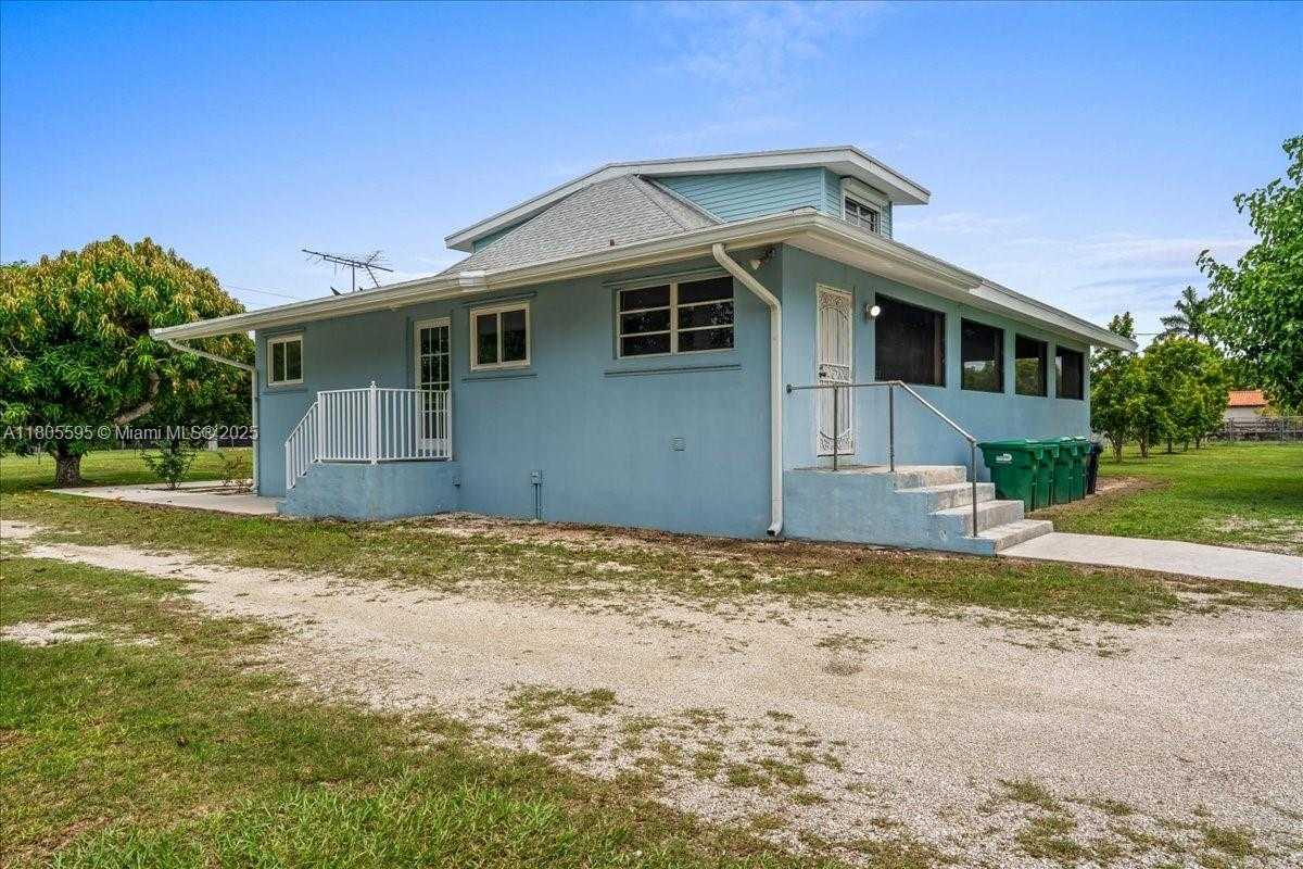 Small Image of 27000 SOUTH WEST 187TH AVE, Homestead Number 21