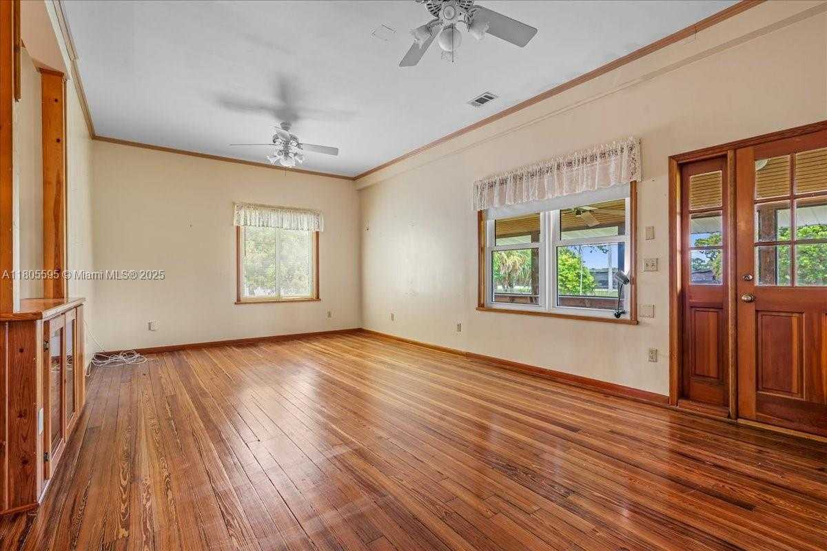 Small Image of 27000 SOUTH WEST 187TH AVE, Homestead Number 27