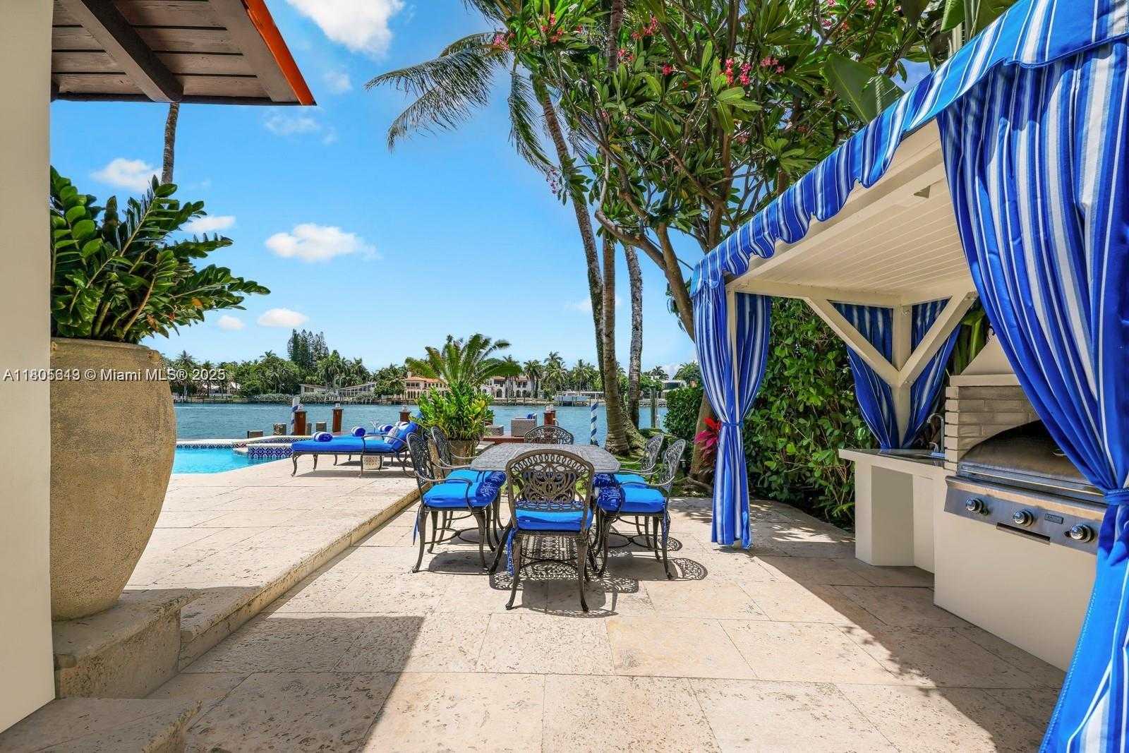 Small Image of 56 SOUTH HIBISCUS DR, Miami Beach Number 10
