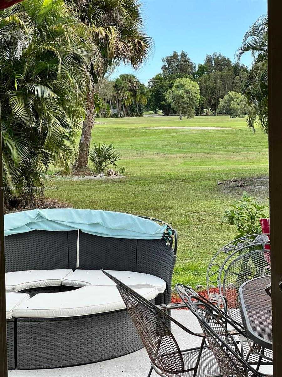 Small Image of 3210 EAST MEDINAH CIR E, Lake Worth Number 15