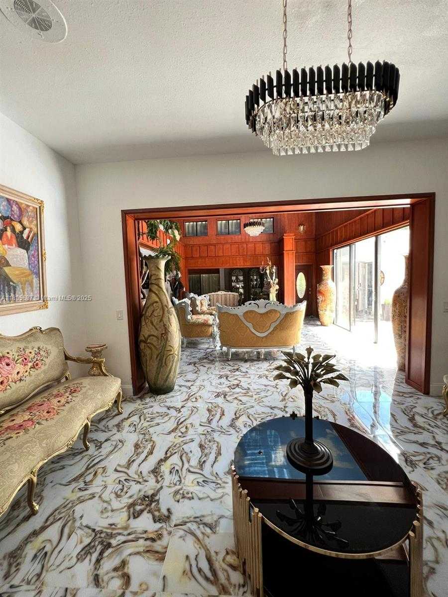 Small Image of 3210 EAST MEDINAH CIR E, Lake Worth Number 33