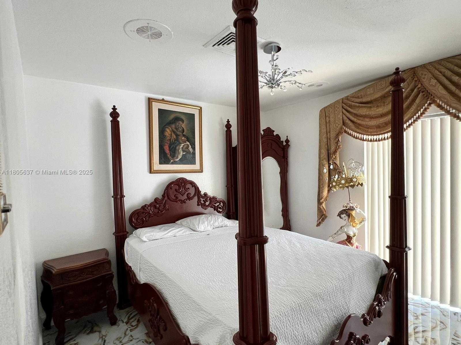 Small Image of 3210 EAST MEDINAH CIR E, Lake Worth Number 47