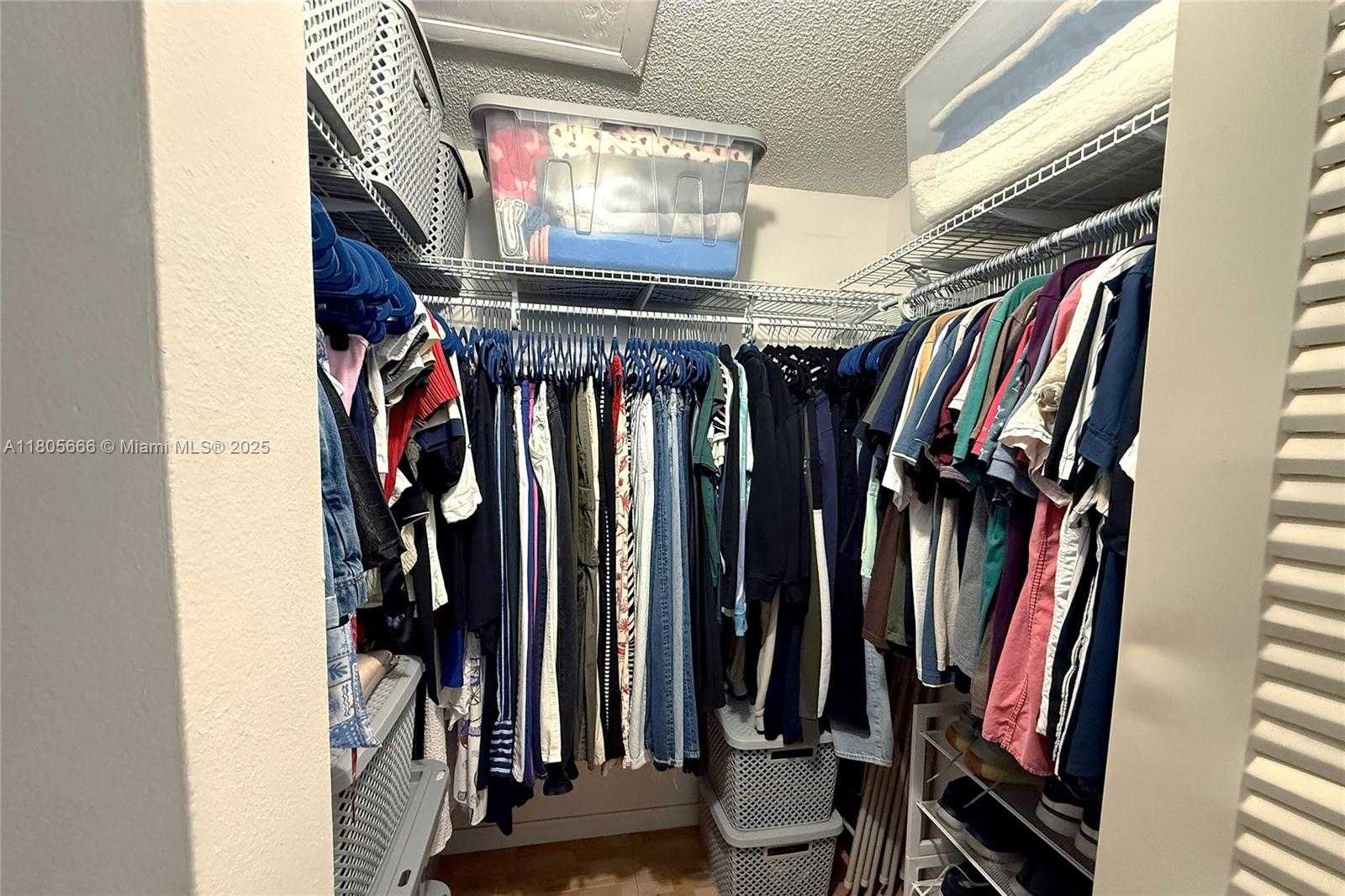 Small Image of 6755 NORTH WEST 199TH ST, Hialeah Number 15