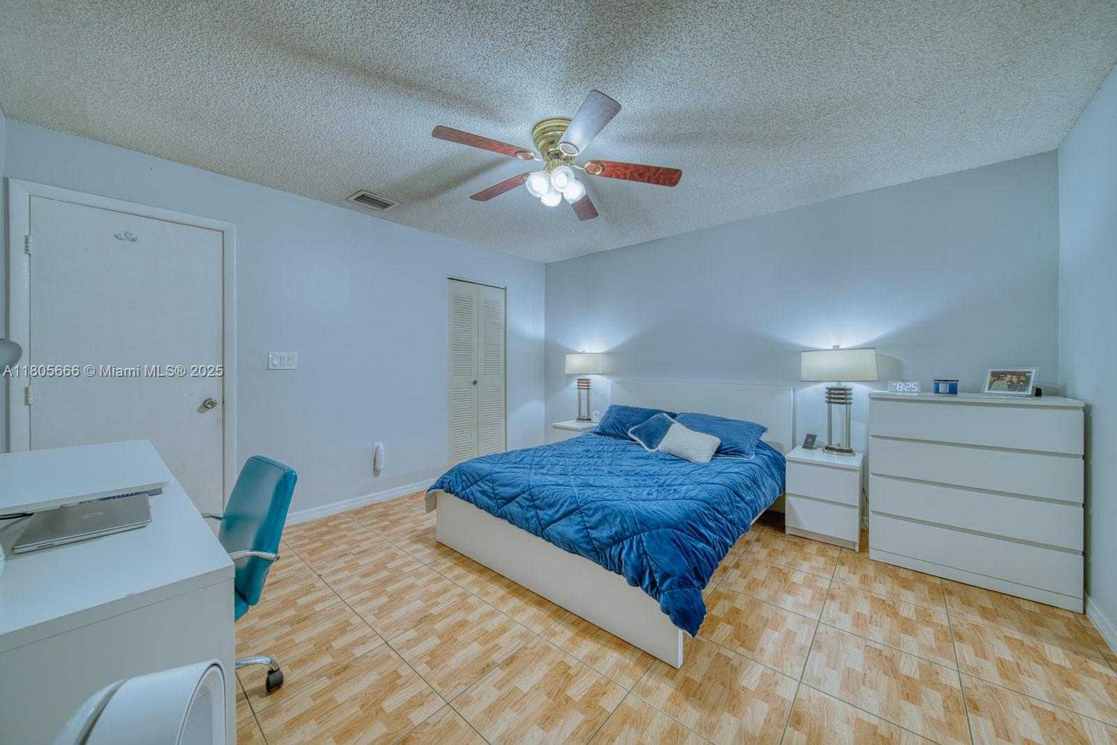 Small Image of 6755 NORTH WEST 199TH ST, Hialeah Number 17