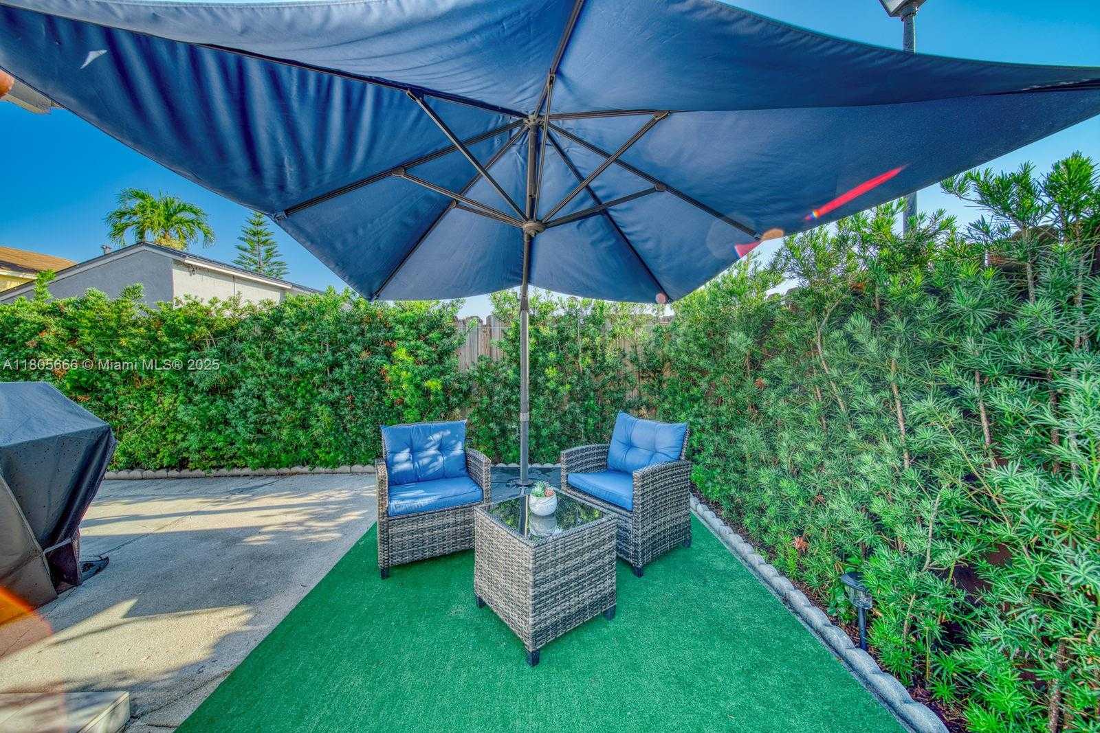 Small Image of 6755 NORTH WEST 199TH ST, Hialeah Number 35