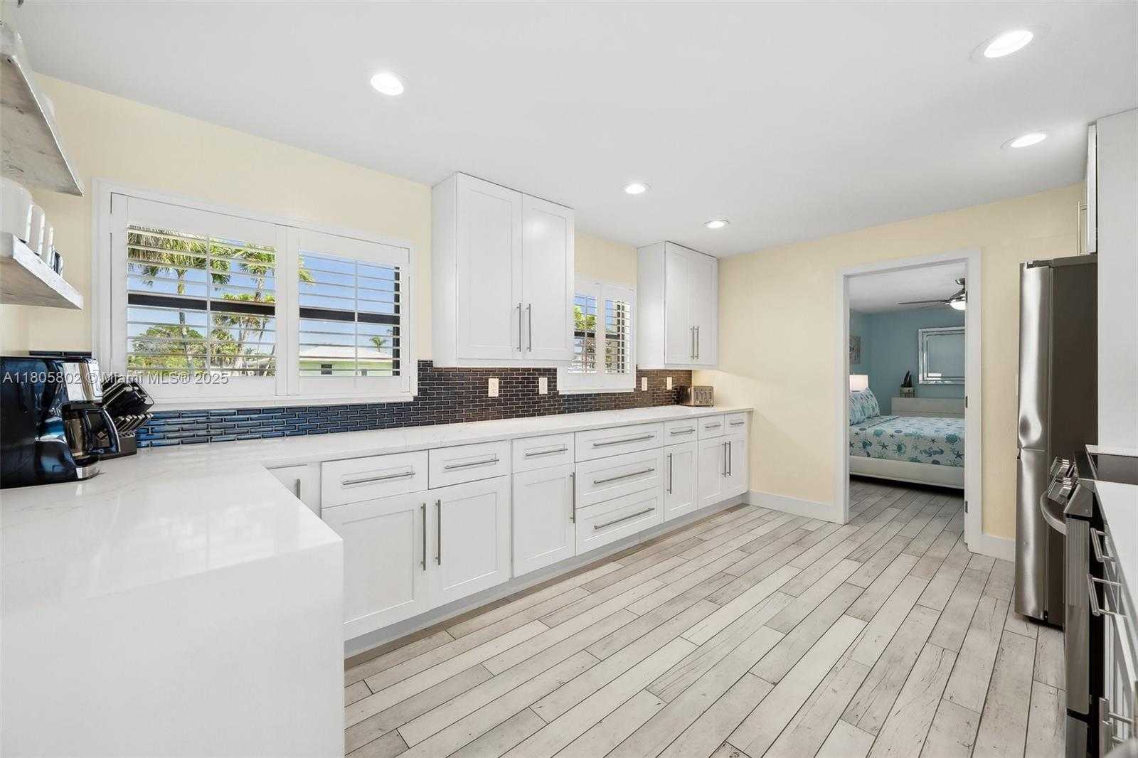 Small Image of 1600 EDITH ESPLANADE, Cape Coral Number 16