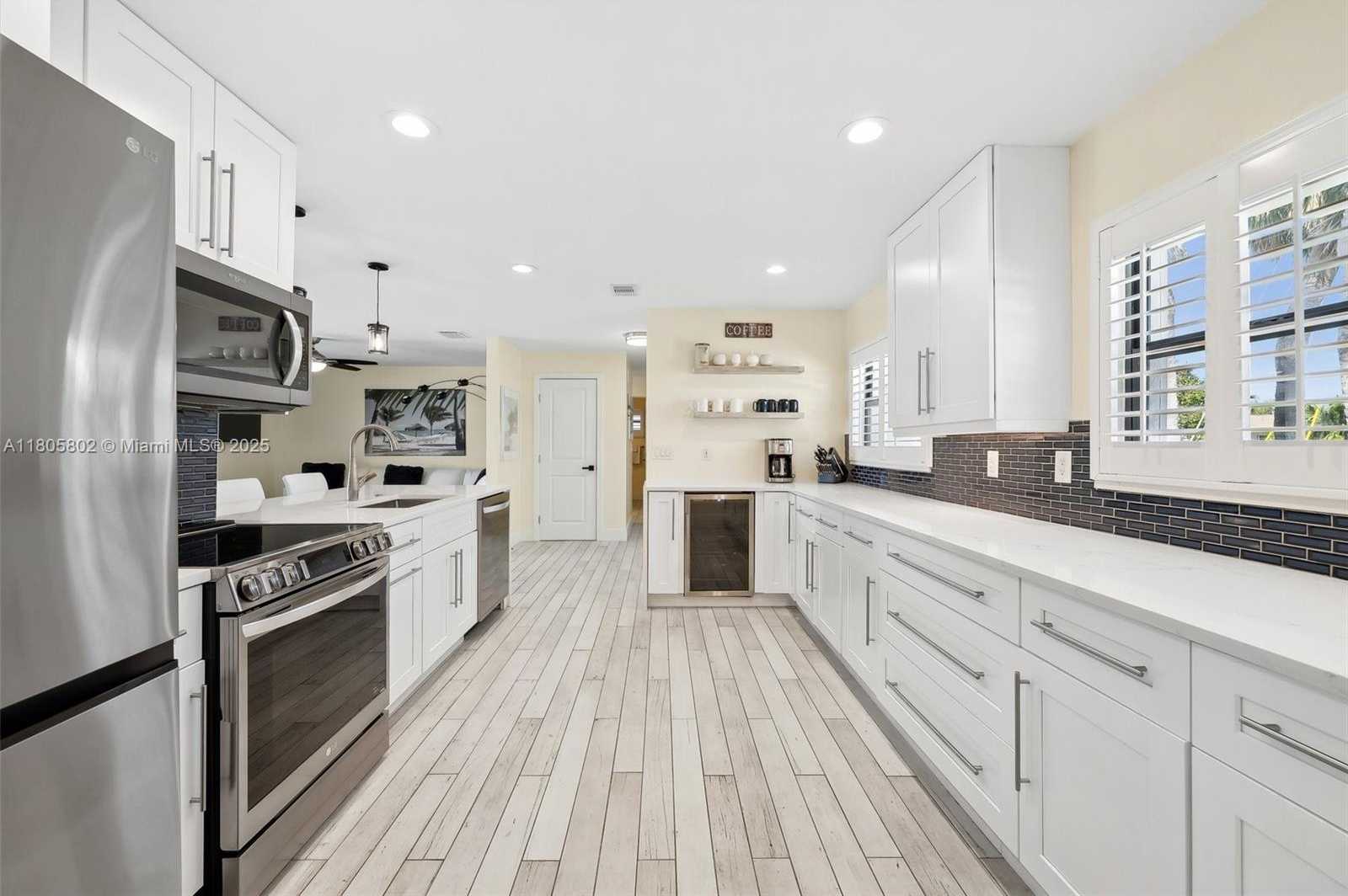 Small Image of 1600 EDITH ESPLANADE, Cape Coral Number 20