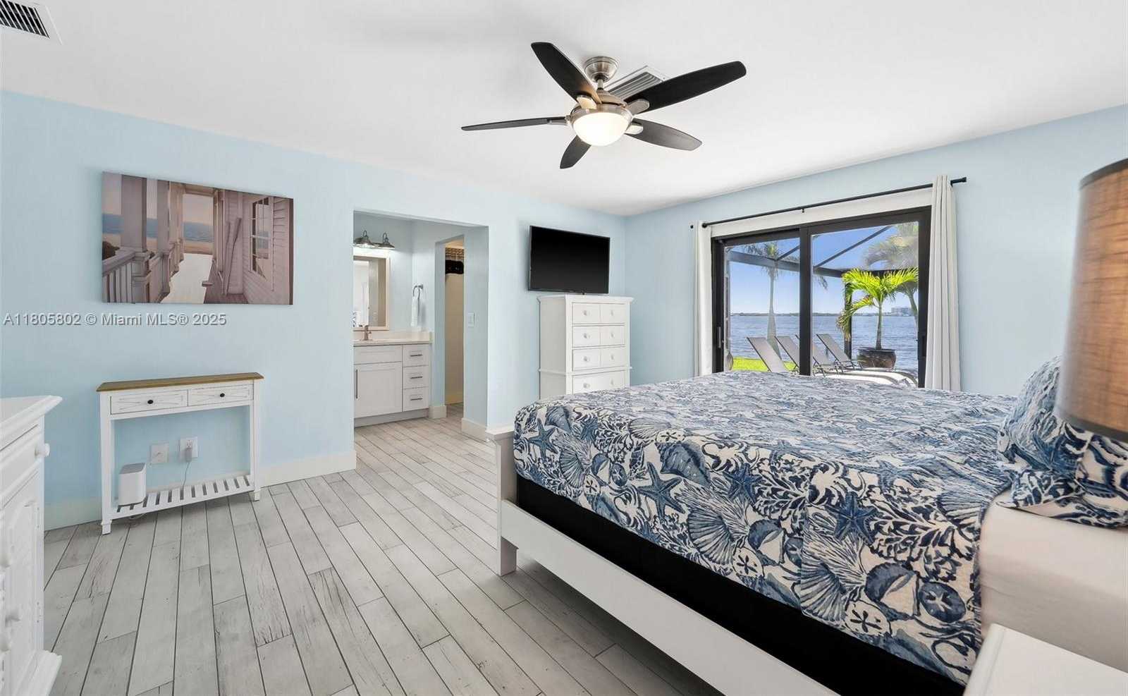 Small Image of 1600 EDITH ESPLANADE, Cape Coral Number 23
