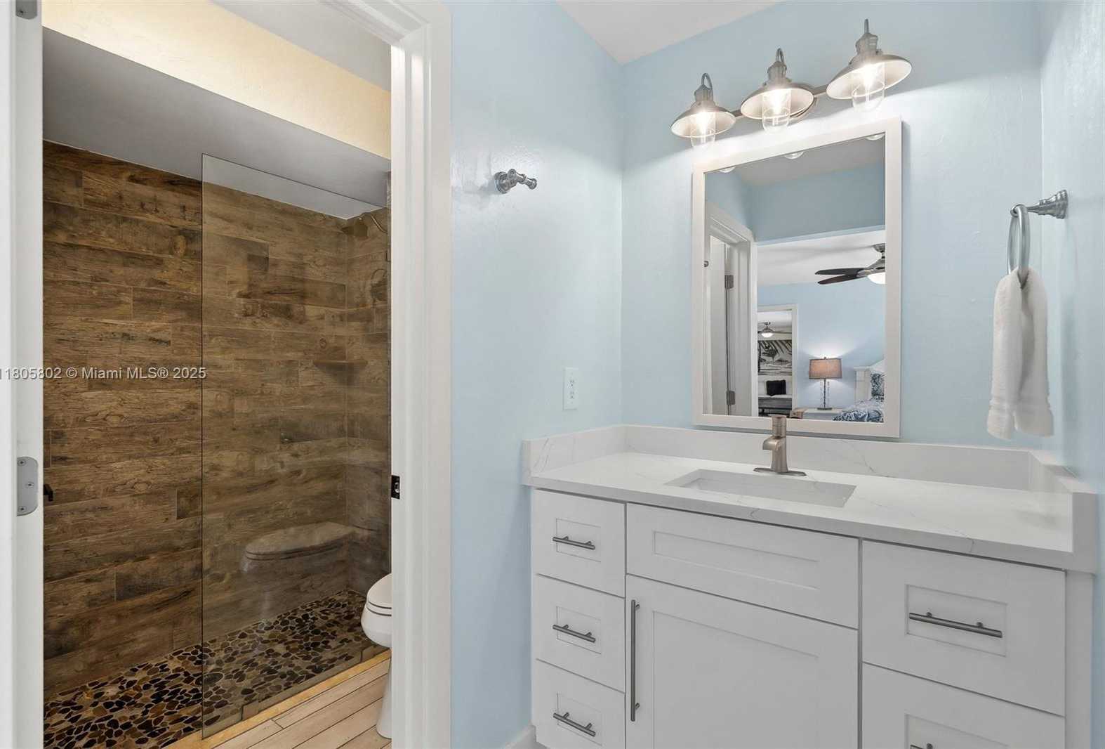 Small Image of 1600 EDITH ESPLANADE, Cape Coral Number 25