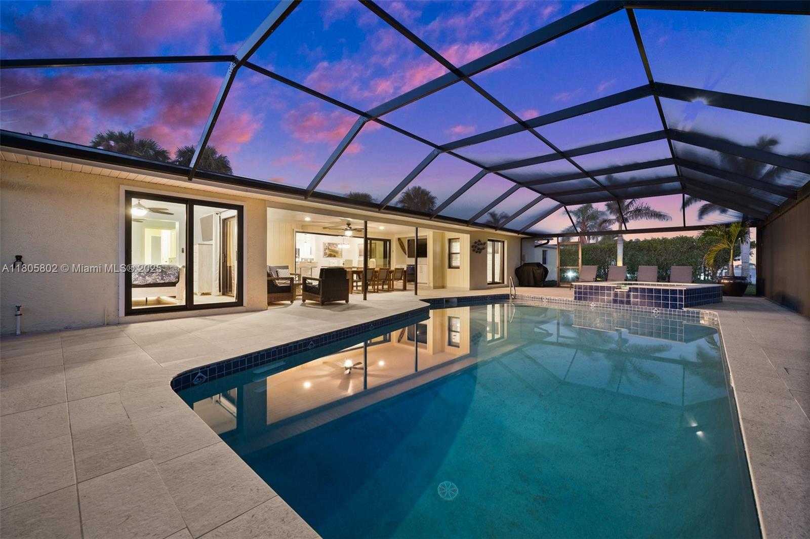 Small Image of 1600 EDITH ESPLANADE, Cape Coral Number 37