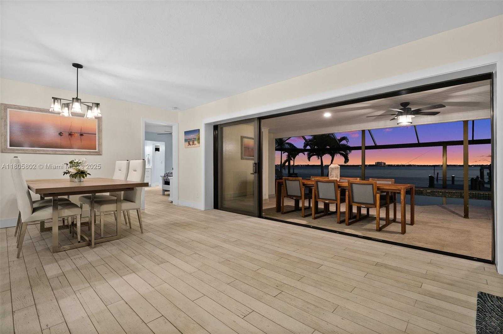 Small Image of 1600 EDITH ESPLANADE, Cape Coral Number 38