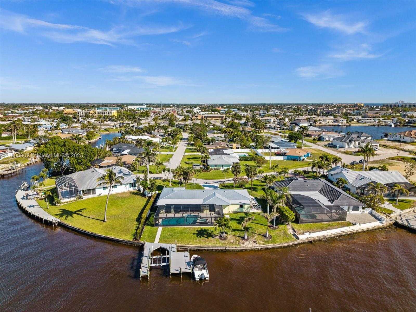 Small Image of 1600 EDITH ESPLANADE, Cape Coral Number 49