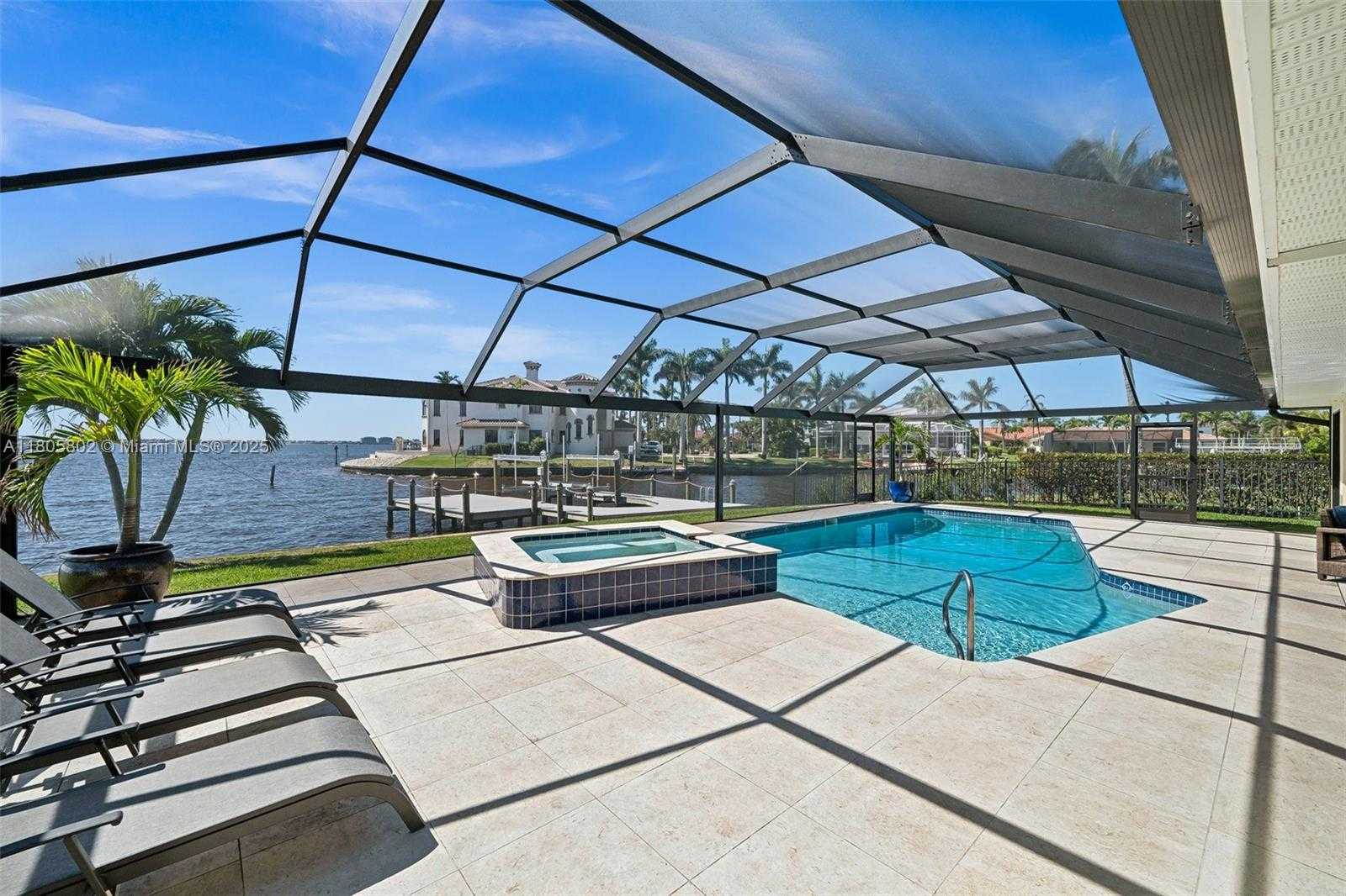 Small Image of 1600 EDITH ESPLANADE, Cape Coral Number 6