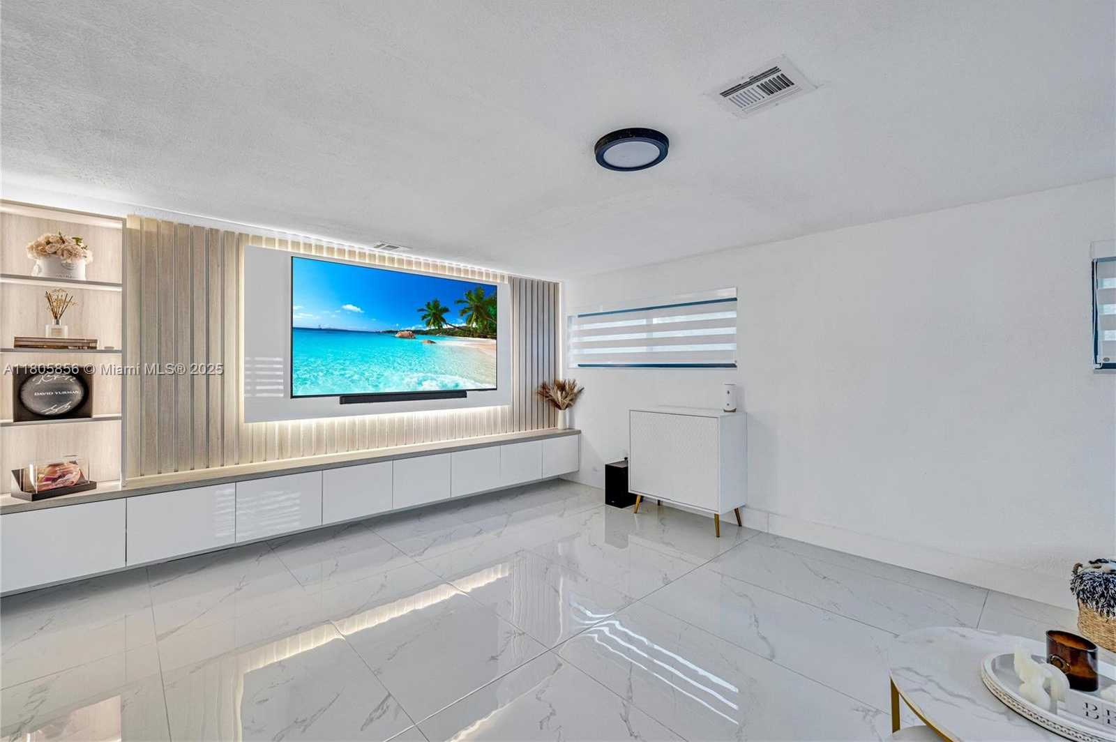 Small Image of 13550 NORTH WEST 5TH AVE, North Miami Number 20