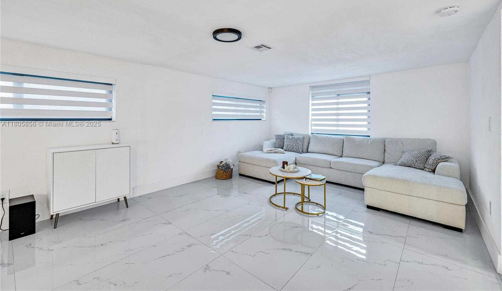 Small Image of 13550 NORTH WEST 5TH AVE, North Miami Number 21