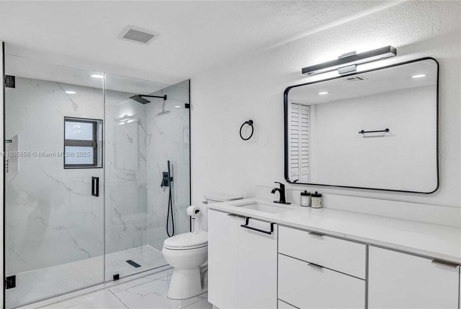 Small Image of 13550 NORTH WEST 5TH AVE, North Miami Number 28