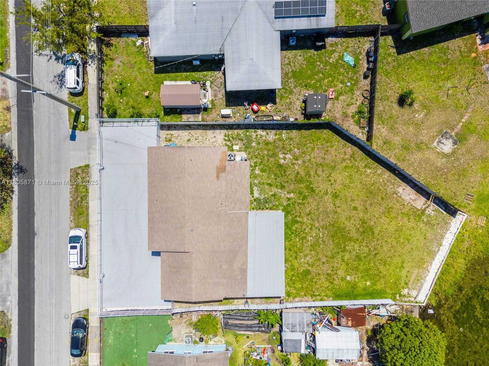 Small Image of 2900 NORTH WEST 179TH ST, Miami Gardens Number 29