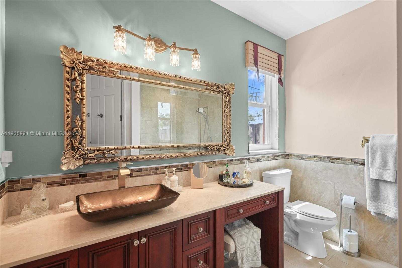 Small Image of 1282 GRANT CT, Hollywood Number 37