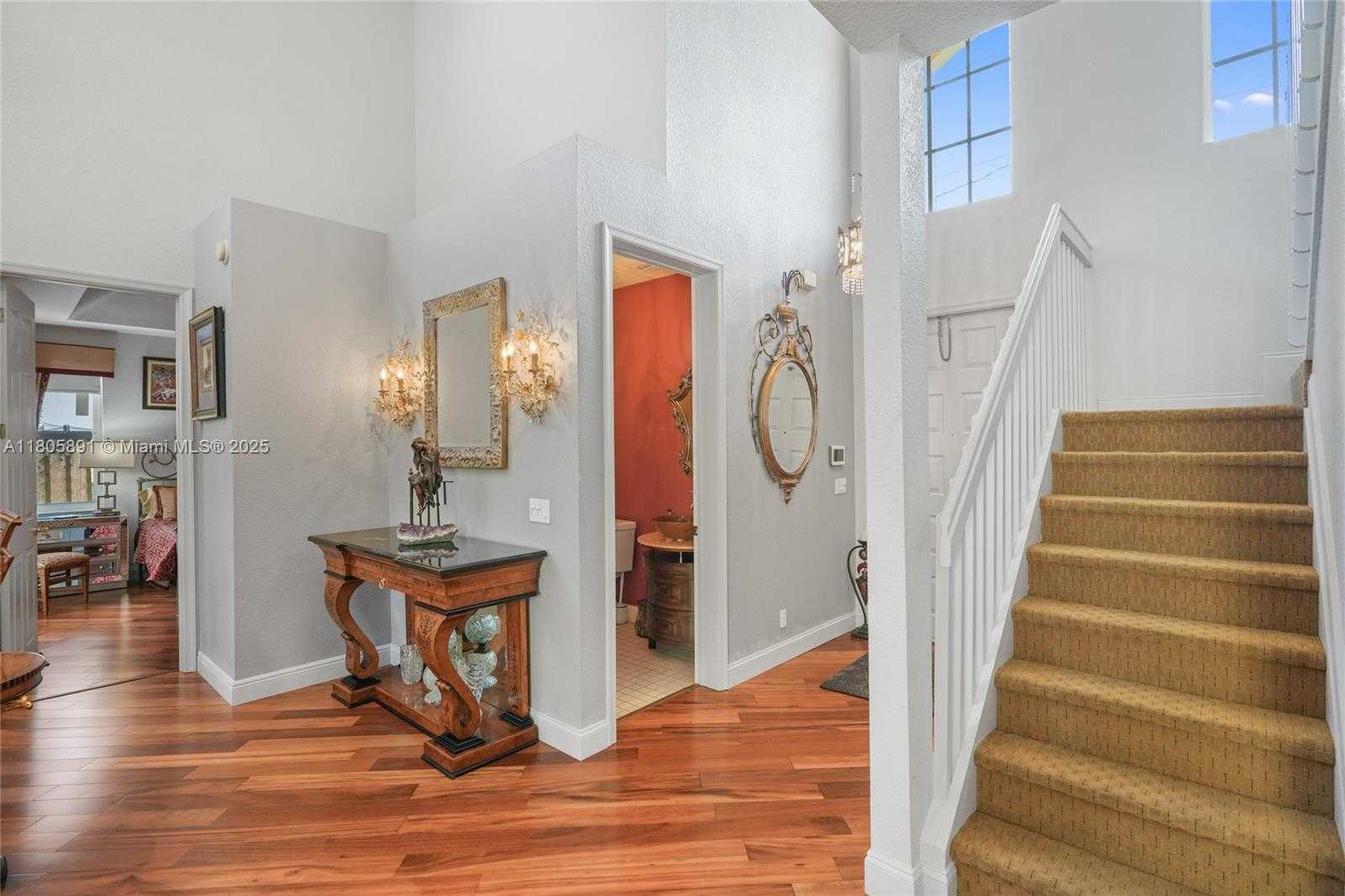 Small Image of 1282 GRANT CT, Hollywood Number 47