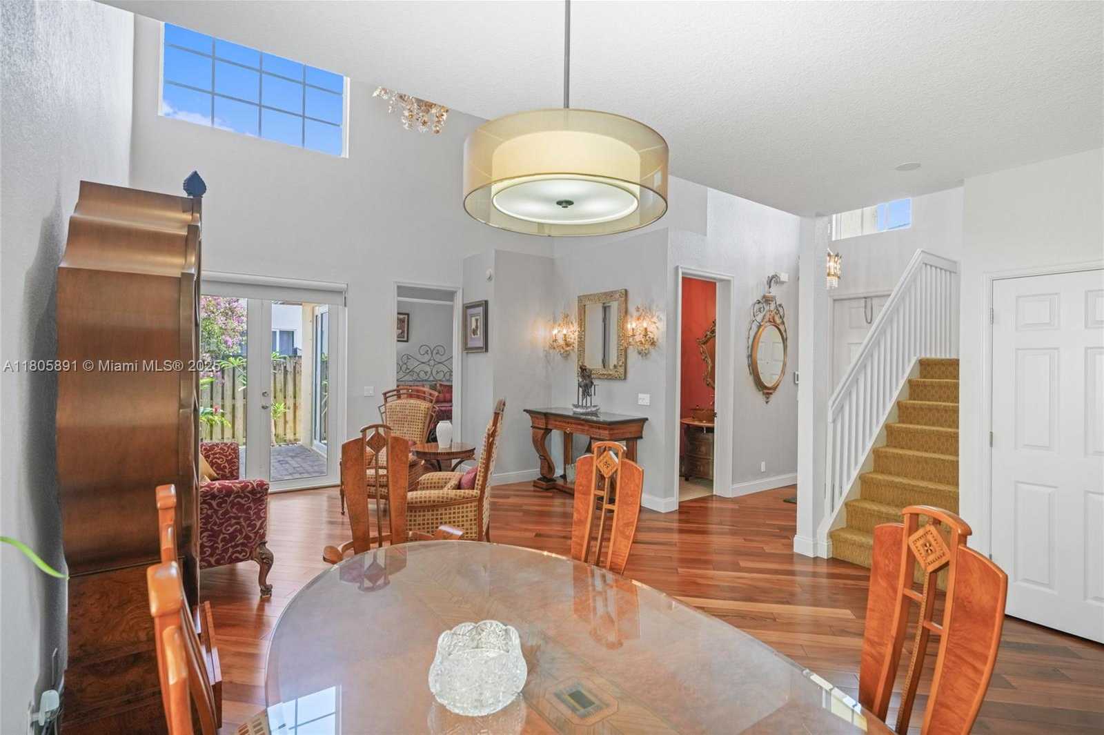 Small Image of 1282 GRANT CT, Hollywood Number 49