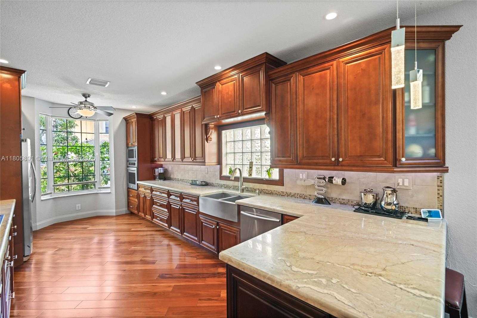Small Image of 1282 GRANT CT, Hollywood Number 53