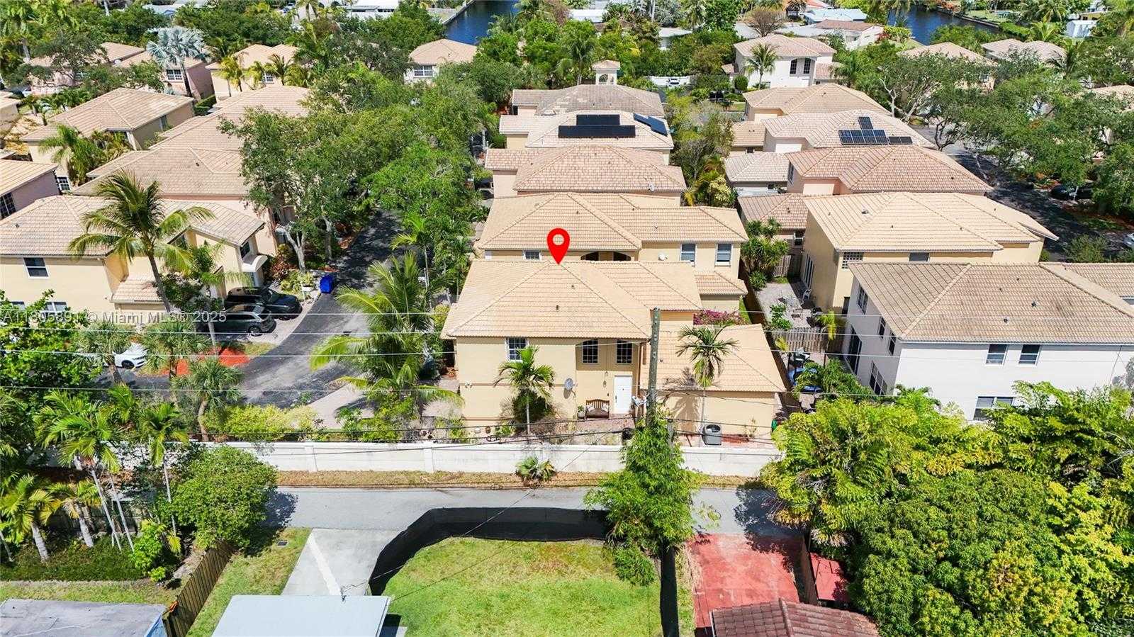 Small Image of 1282 GRANT CT, Hollywood Number 59