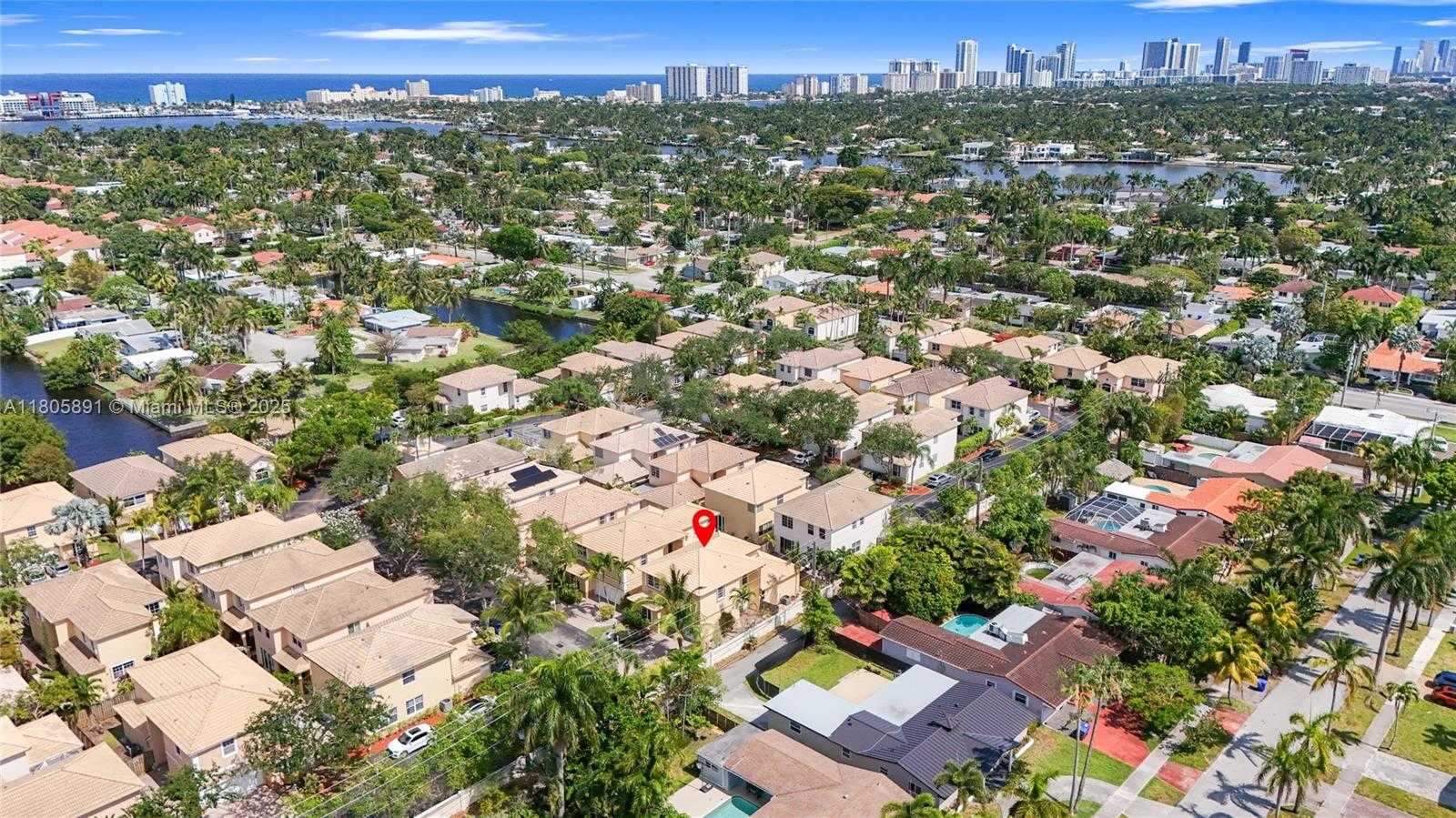 Small Image of 1282 GRANT CT, Hollywood Number 67