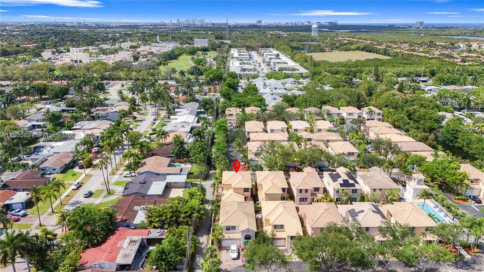 Small Image of 1282 GRANT CT, Hollywood Number 76