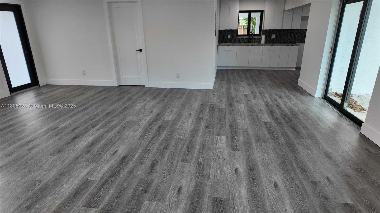 Small Image of 3800 NORTH WEST 208TH ST, Miami Gardens Number 13