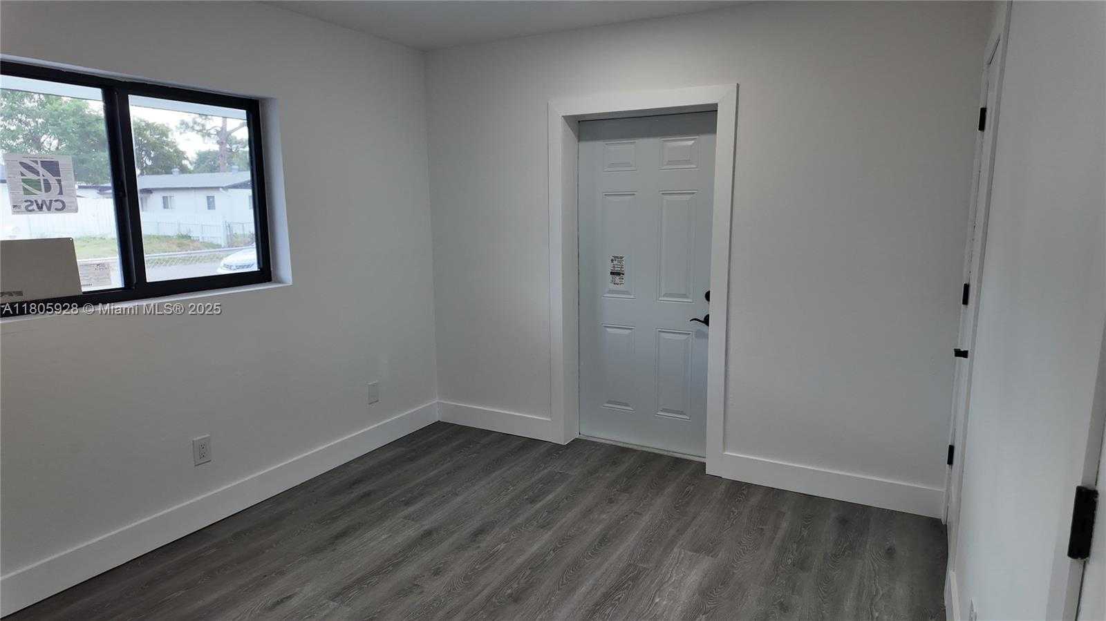 Small Image of 3800 NORTH WEST 208TH ST, Miami Gardens Number 14