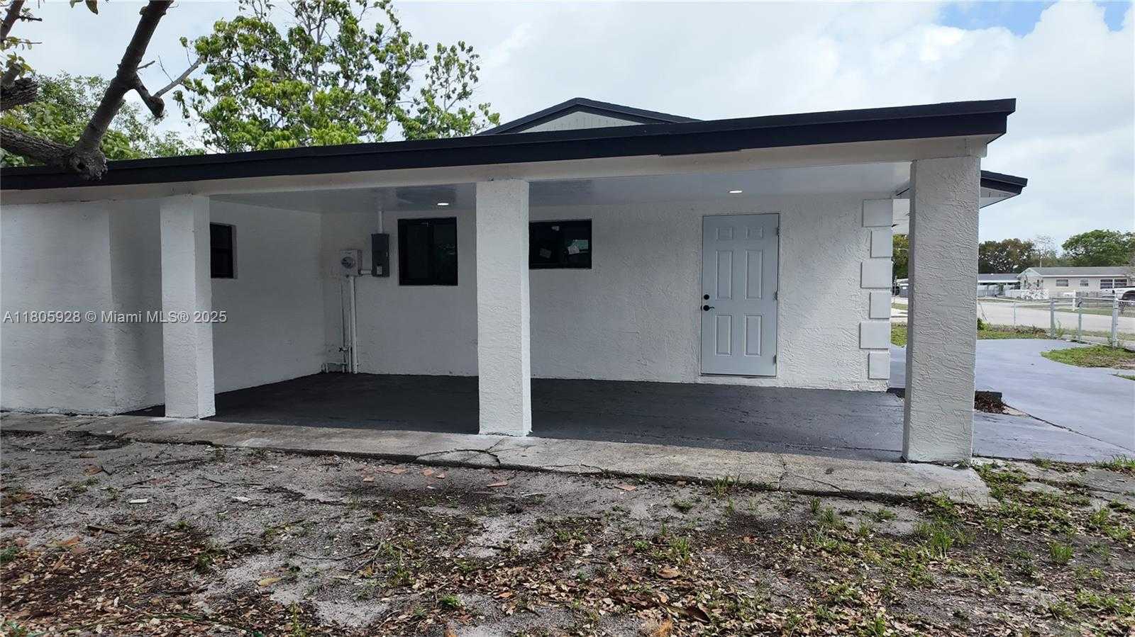 Small Image of 3800 NORTH WEST 208TH ST, Miami Gardens Number 22