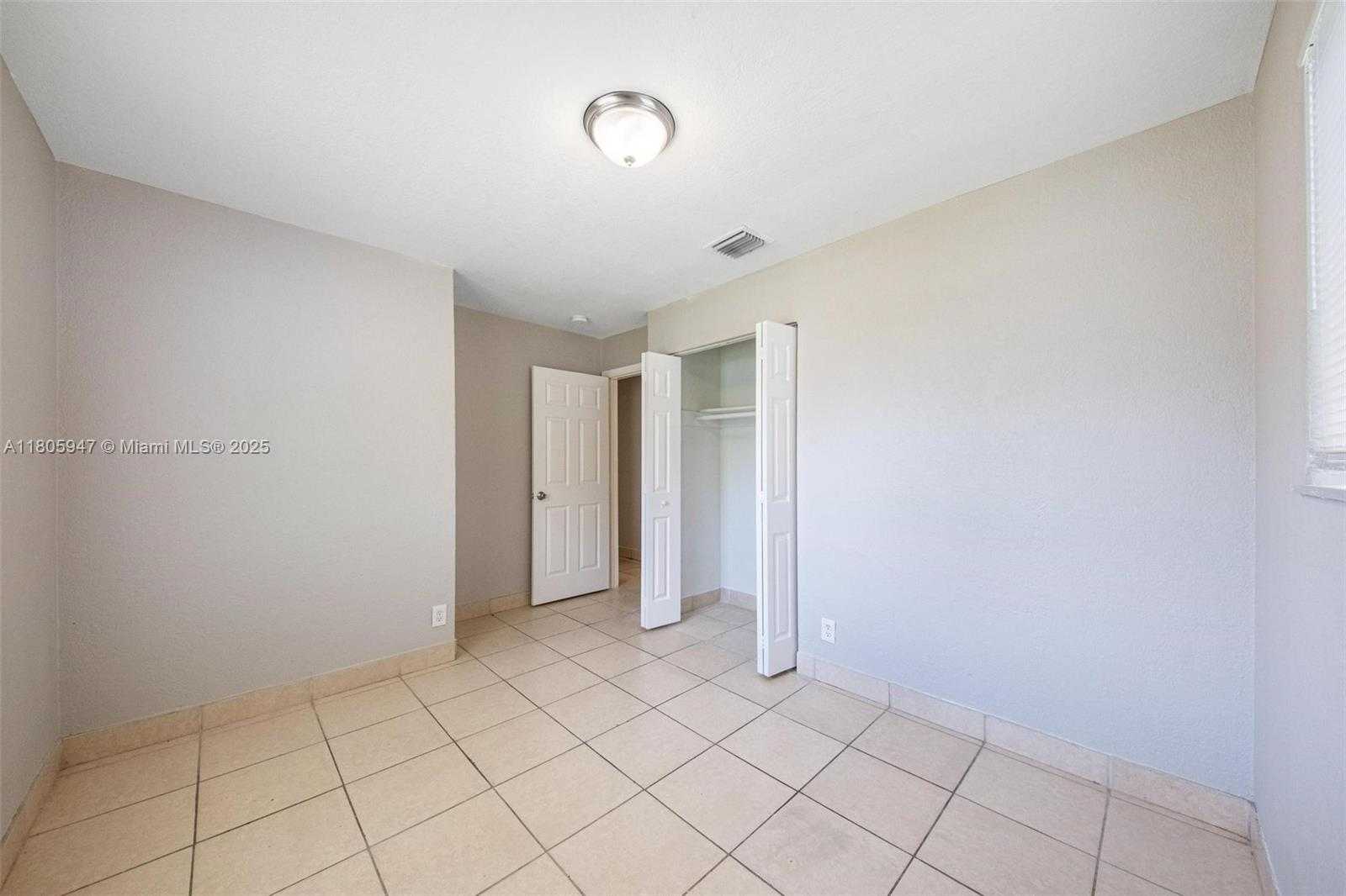 Small Image of 6871 SOUTH WEST 18TH ST, North Lauderdale Number 22