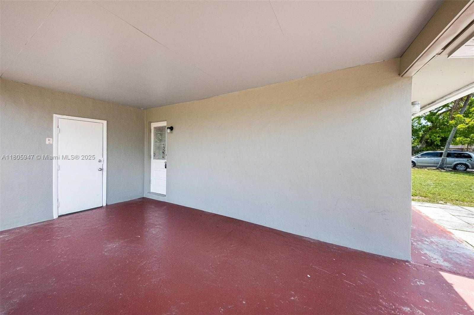 Small Image of 6871 SOUTH WEST 18TH ST, North Lauderdale Number 7