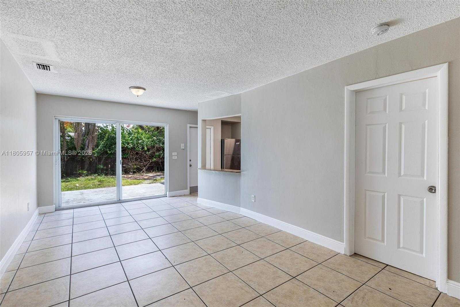 Small Image of 4960 NORTH WEST 11TH CT, Lauderhill Number 10