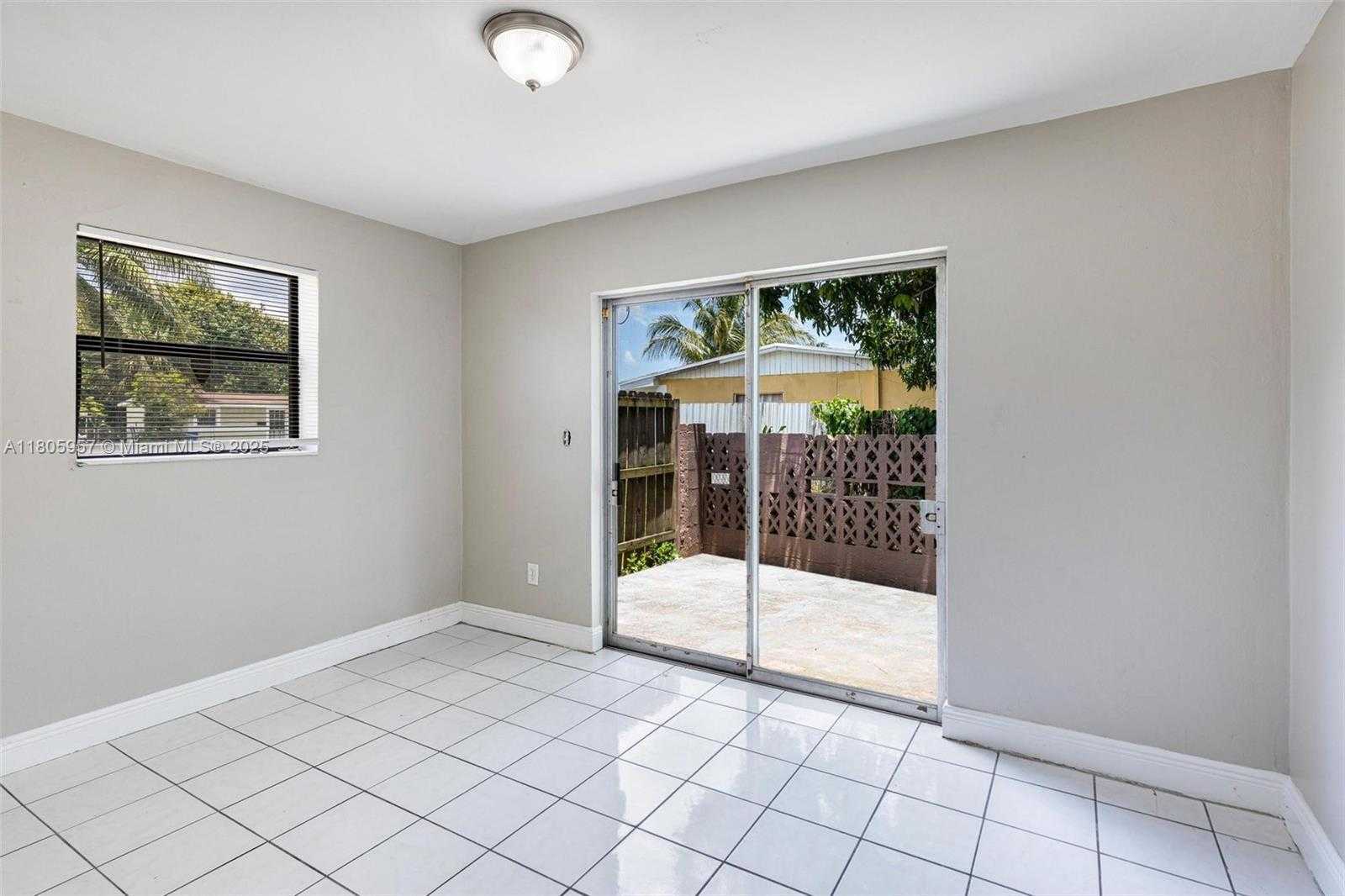 Small Image of 4960 NORTH WEST 11TH CT, Lauderhill Number 12