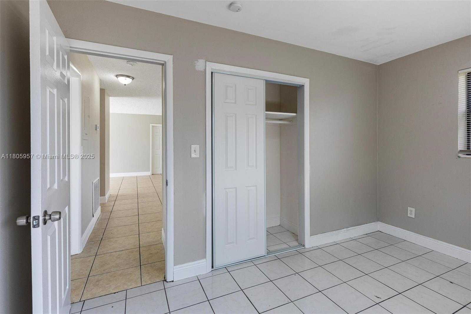 Small Image of 4960 NORTH WEST 11TH CT, Lauderhill Number 13