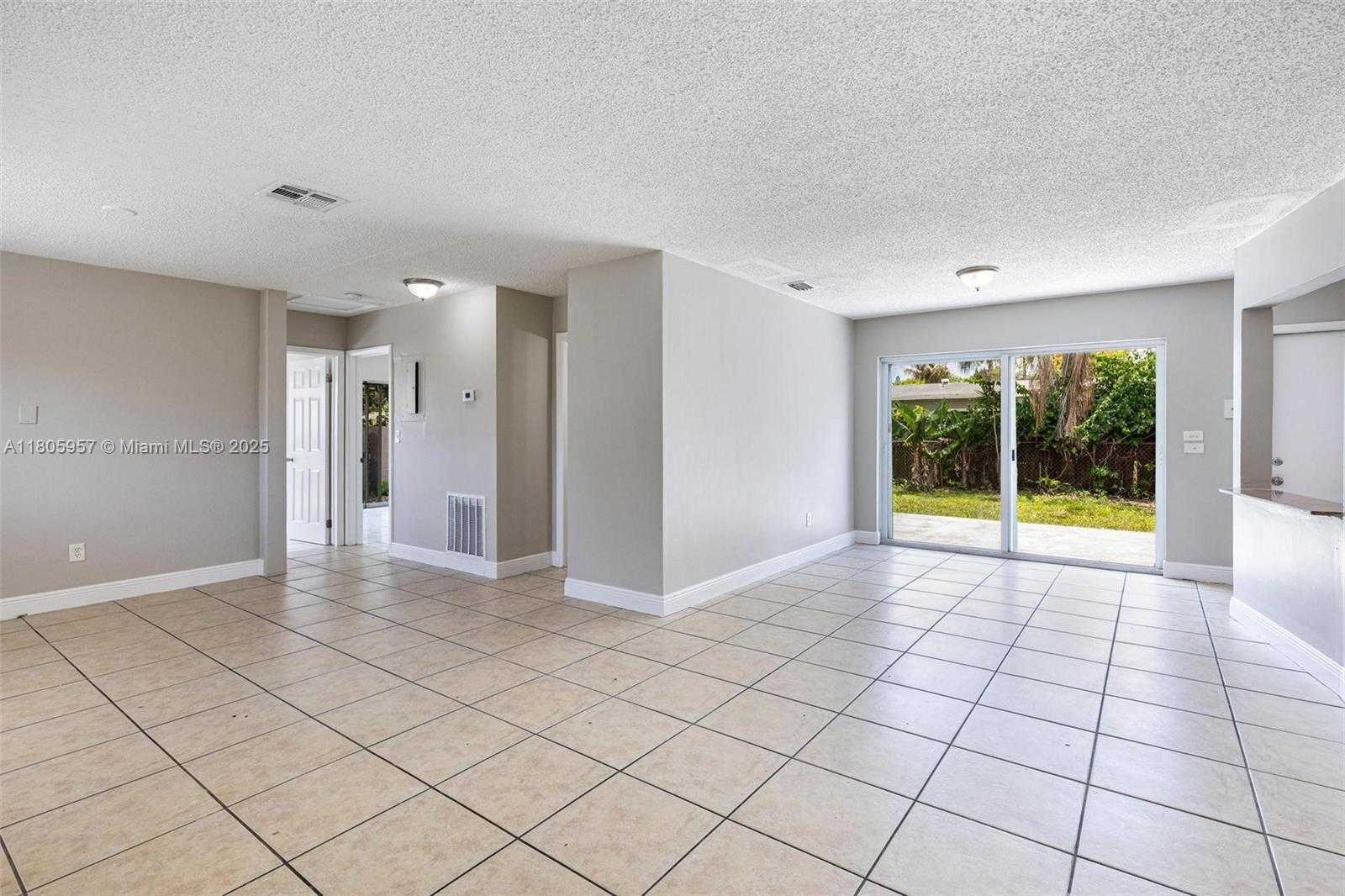 Small Image of 4960 NORTH WEST 11TH CT, Lauderhill Number 5