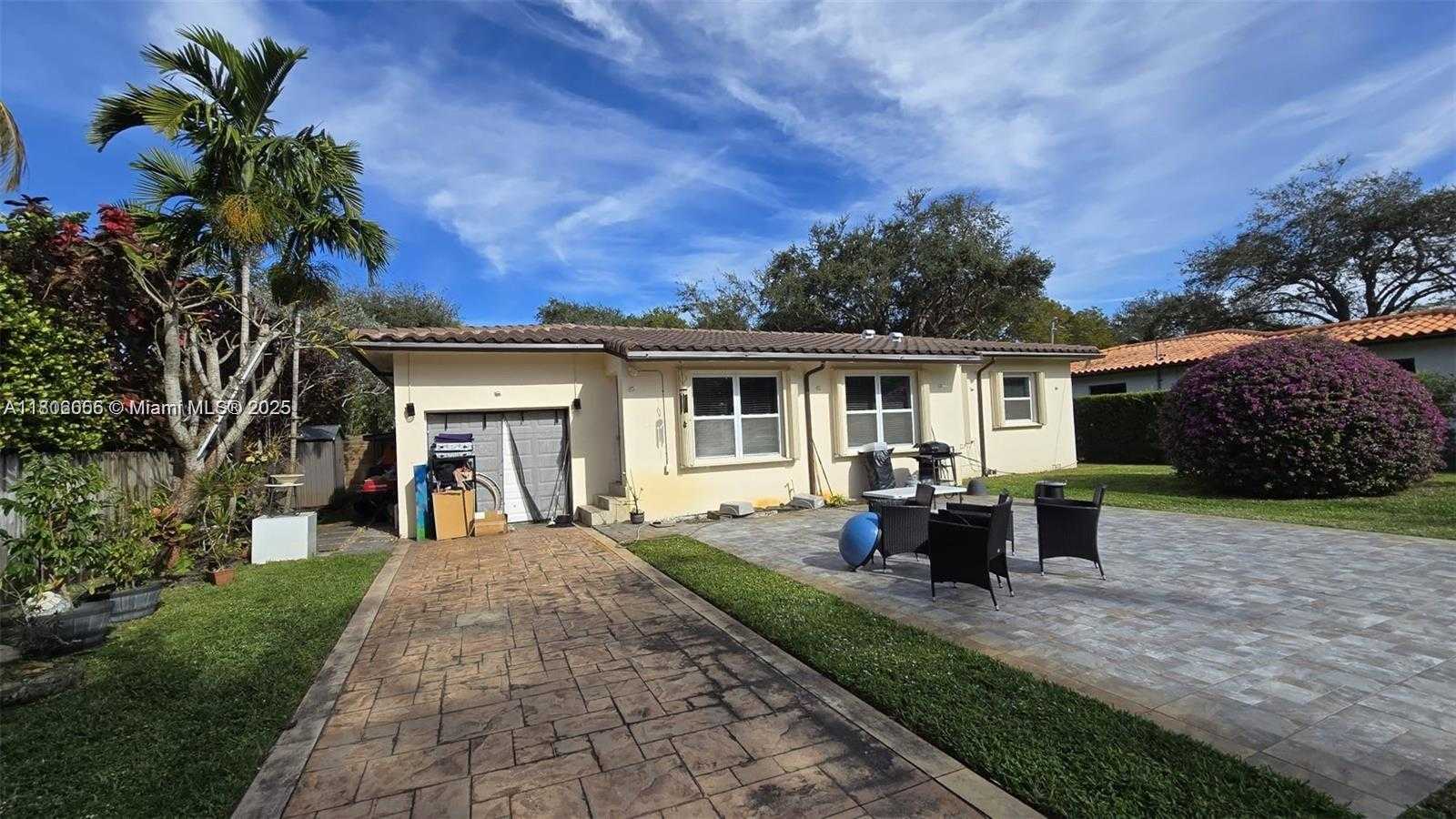 Small Image of 138 NORTH EAST 109TH ST, Miami Shores Number 28
