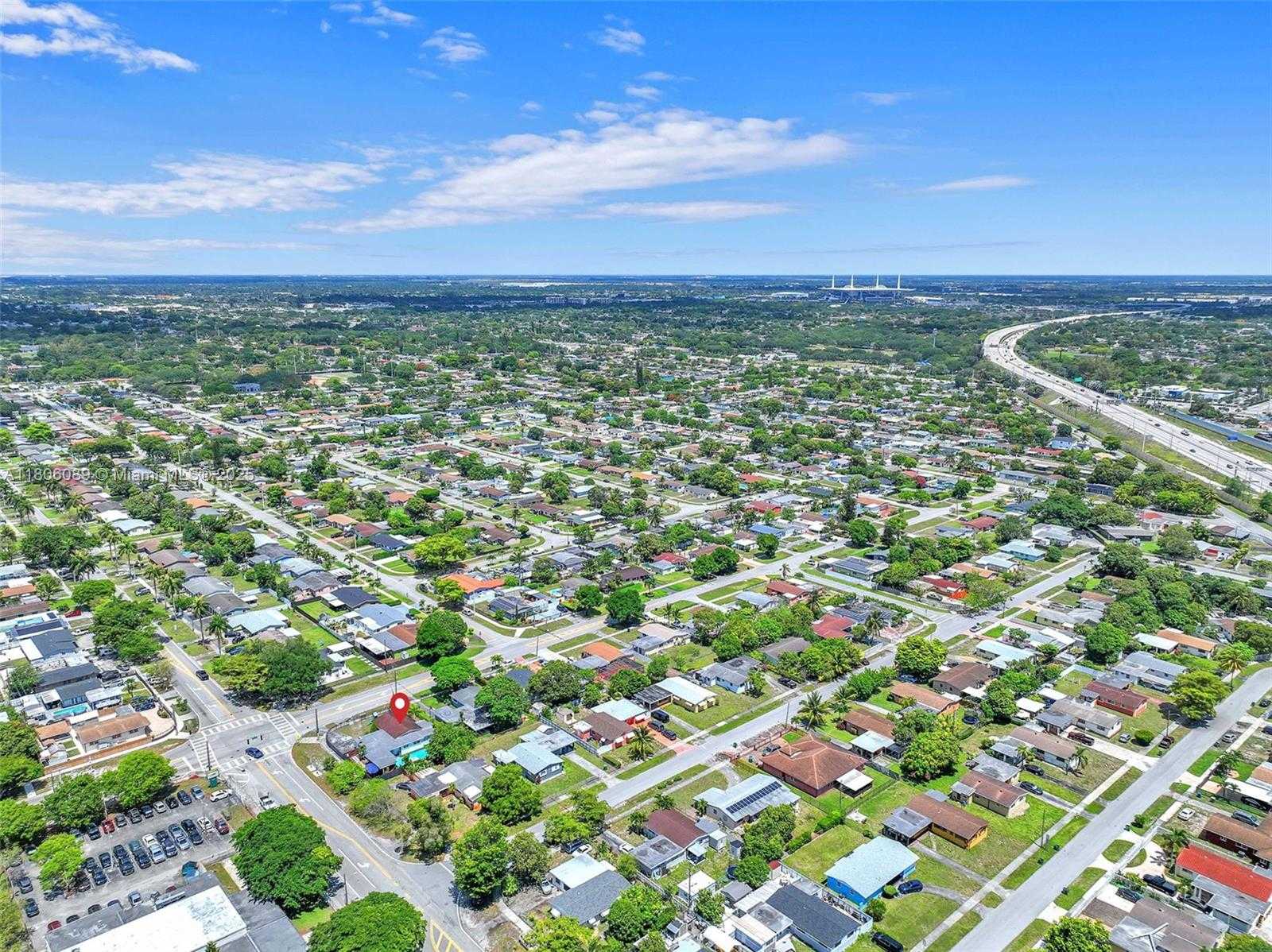Small Image of 17501 NORTH WEST 12TH AVE, Miami Gardens Number 43