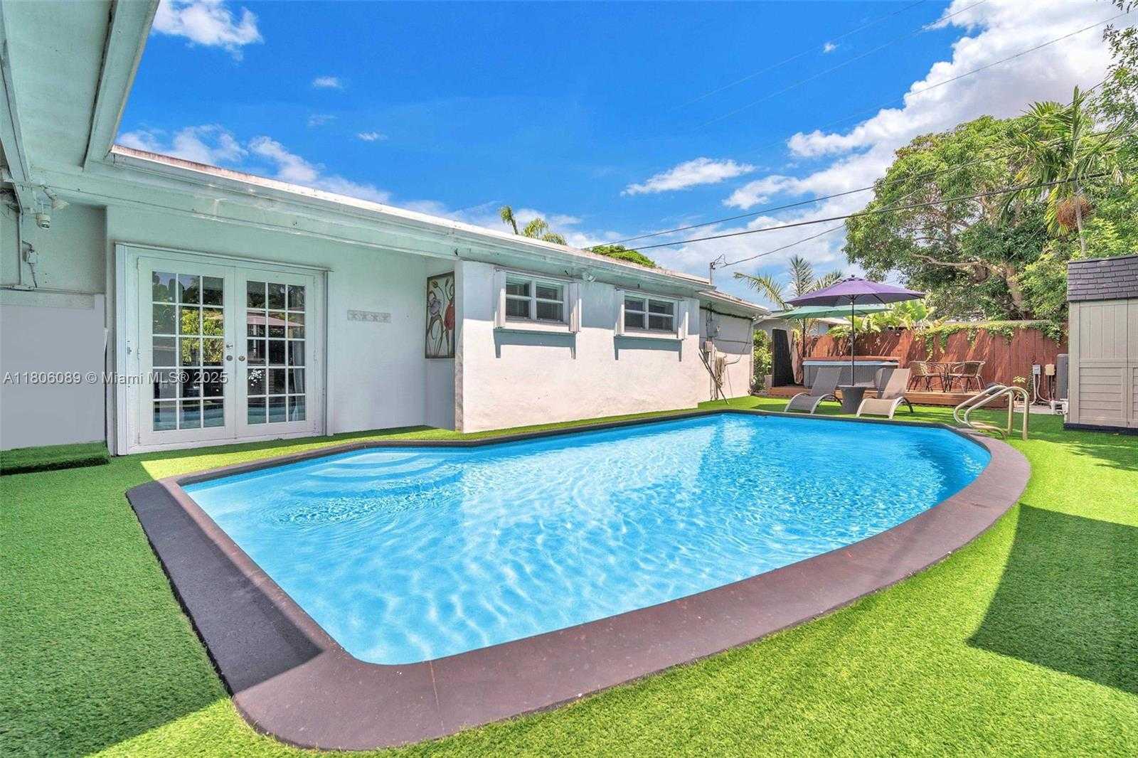 Small Image of 17501 NORTH WEST 12TH AVE, Miami Gardens Number 9