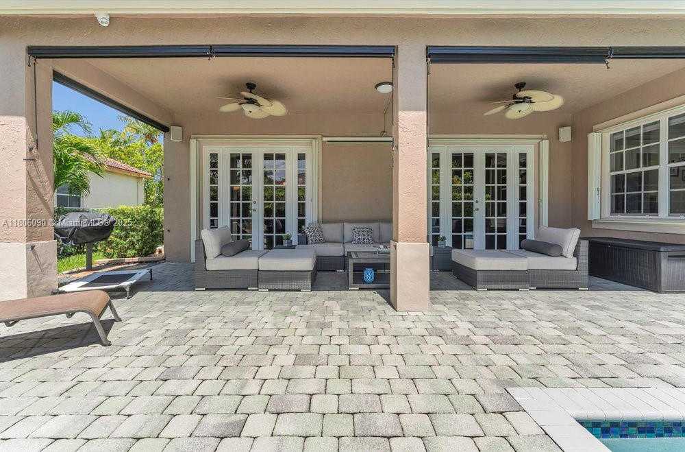 Small Image of 800 LAVENDER CIR, Weston Number 21