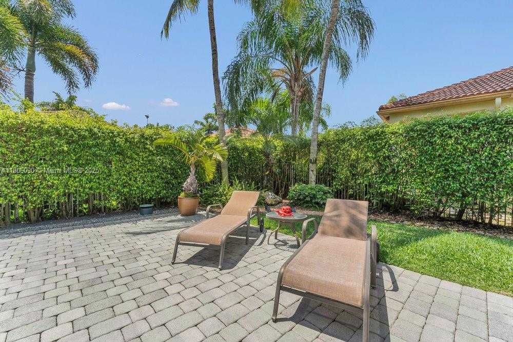 Small Image of 800 LAVENDER CIR, Weston Number 25