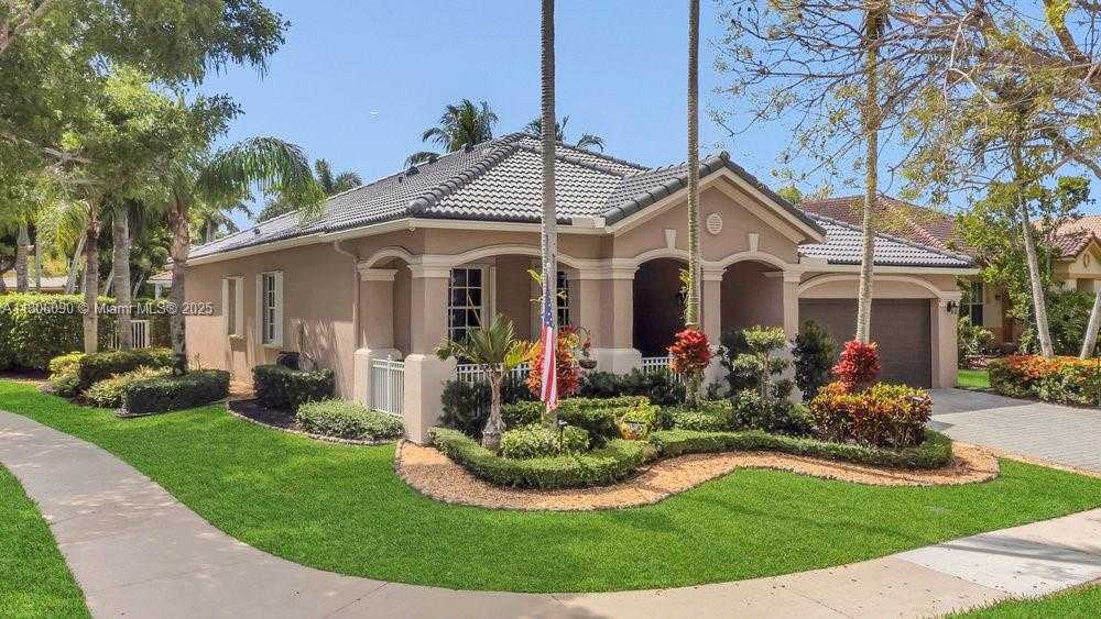 Small Image of 800 LAVENDER CIR, Weston Number 39
