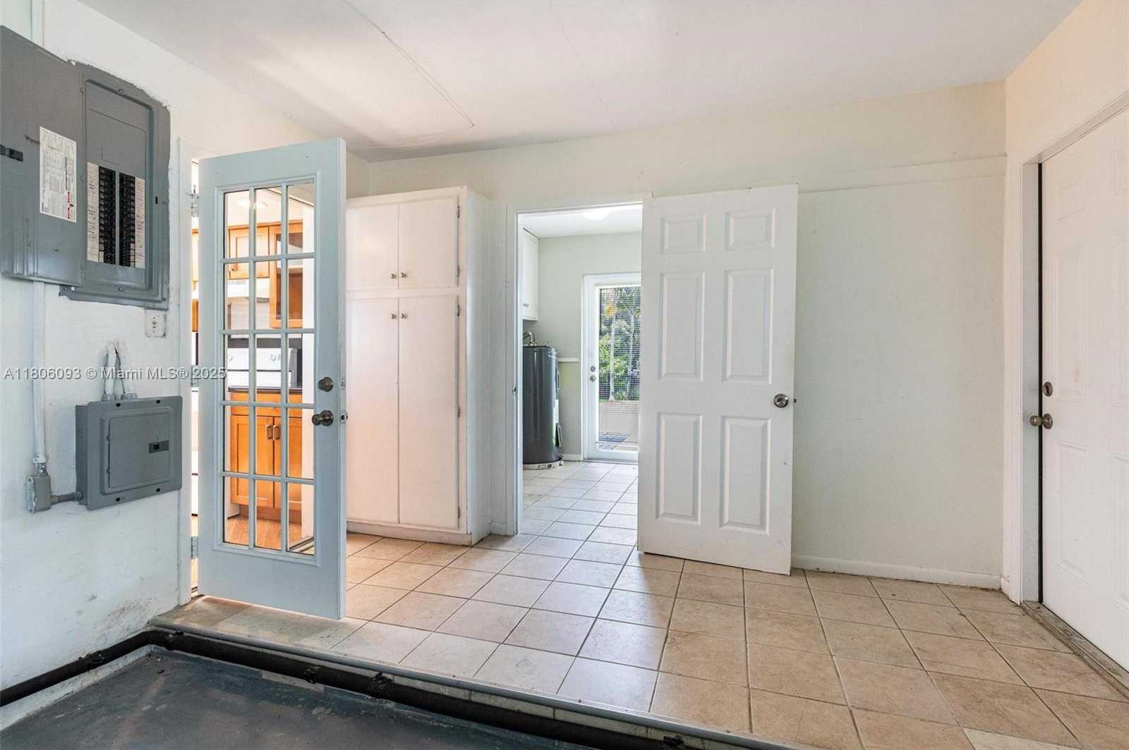 Small Image of 4521 NORTH WEST 12TH TER, Fort Lauderdale Number 4