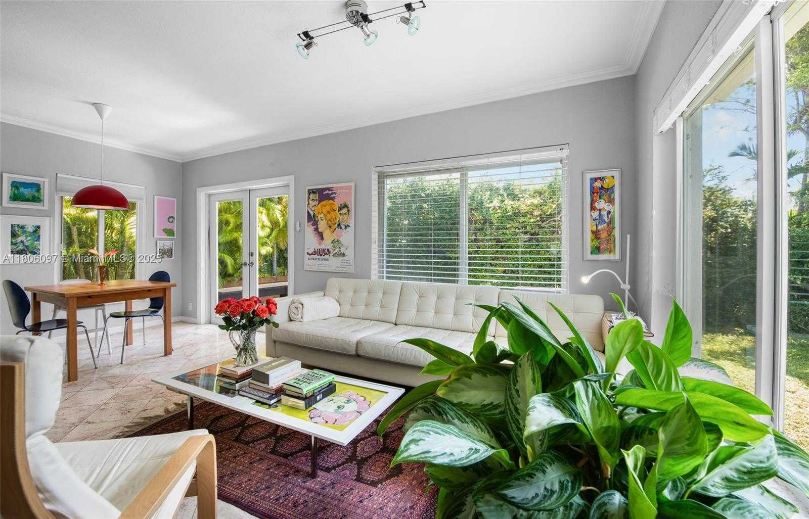 Small Image of 9057 EMERSON AVE, Surfside Number 8