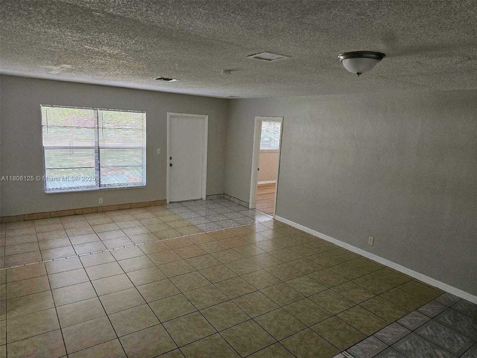 Small Image of 3773 NORTH WEST 1ST CT, Lauderhill Number 3