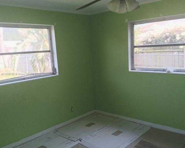 Small Image of 884 MONTEGO DR, West Palm Beach Number 6