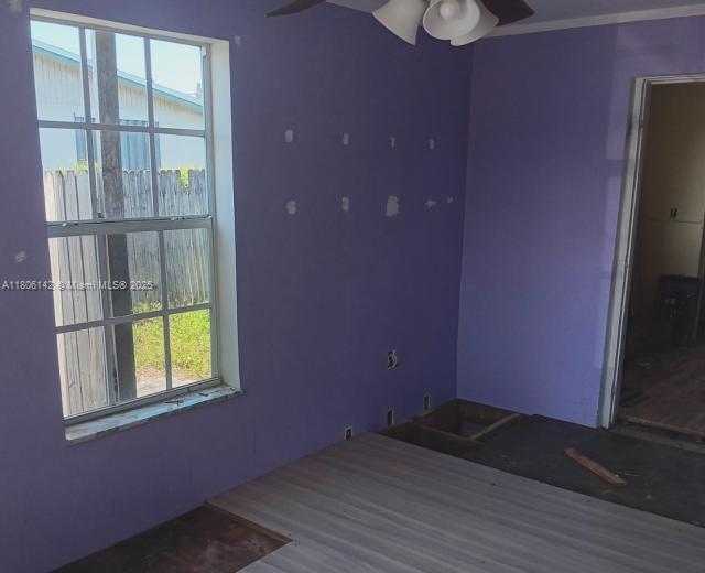 Small Image of 884 MONTEGO DR, West Palm Beach Number 9