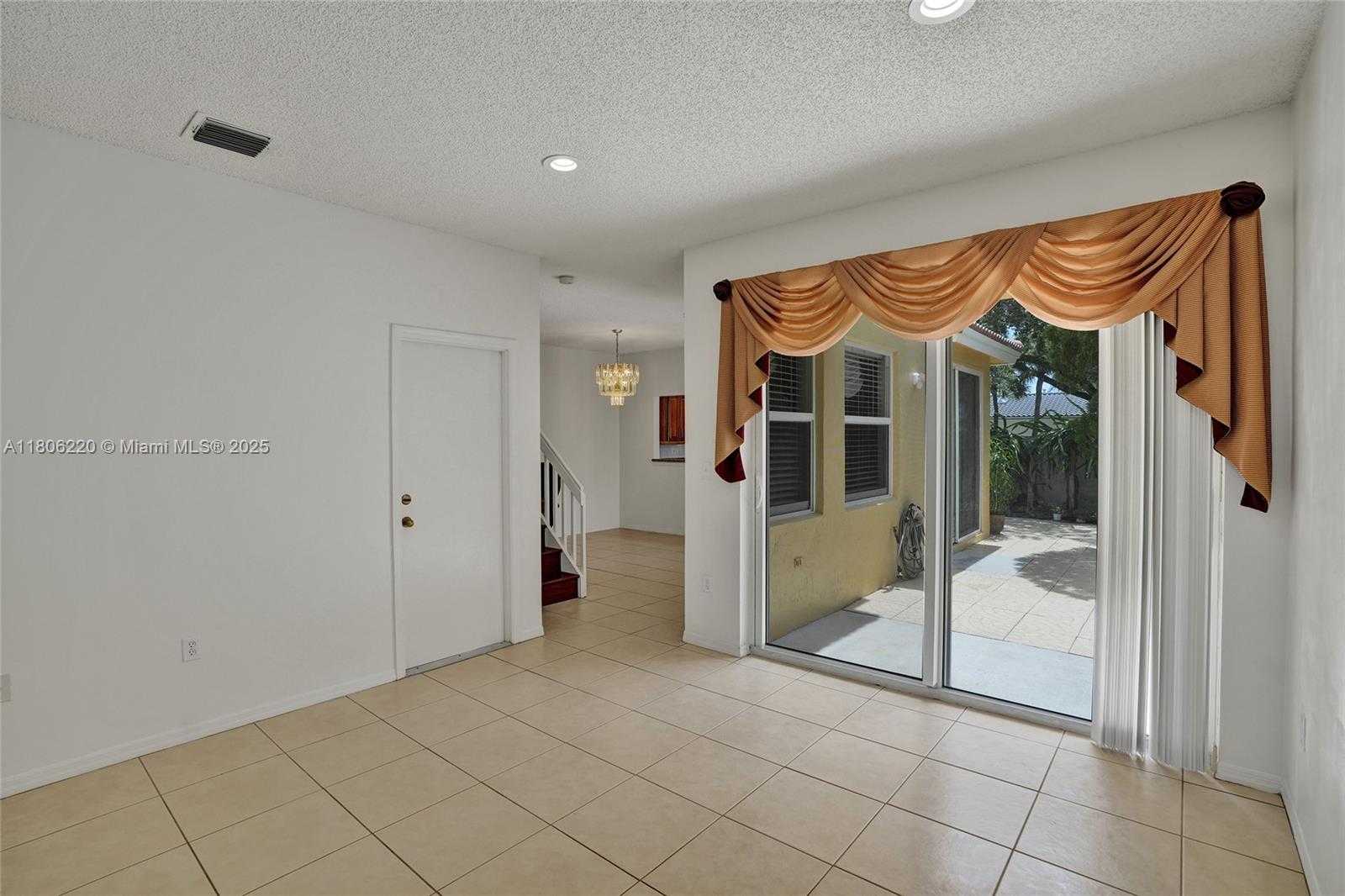 Small Image of 3910 FERN FOREST RD, Cooper City Number 10